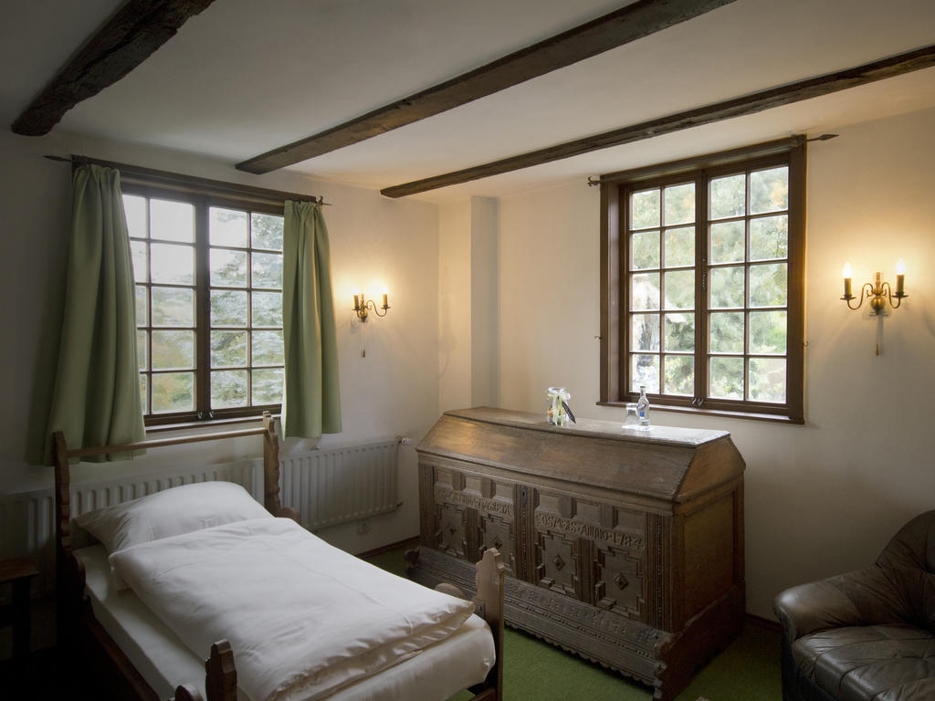 Hotel & Restaurant Gut Hungenbach Kurten Room photo