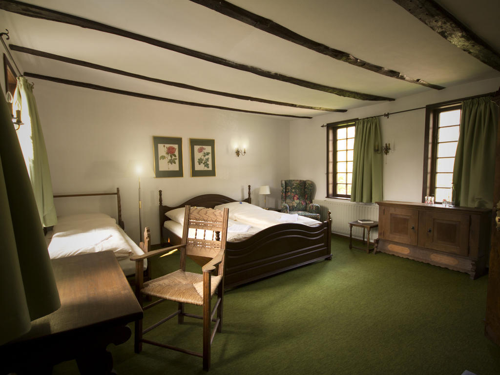 Hotel & Restaurant Gut Hungenbach Kurten Room photo