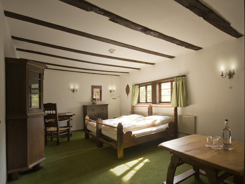 Hotel & Restaurant Gut Hungenbach Kurten Room photo